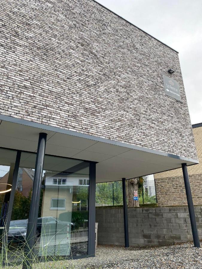 Les Thermes De Spa By La Cour De La Reine Hotel, Suites & Acces Gratuit Au Centre Thermal Kültér fotó